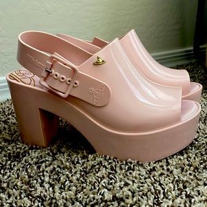 Vivienne Westwood Melissa bubblegum pink platforms